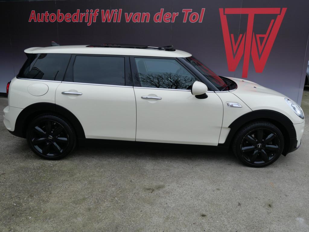 MINI Clubman 2.0 COOPER S CHILI | AUTOMAAT | PANO | H/K | LE, Auto's, Mini, 1998 cc, Gebruikt, Leder en Stof, Wit