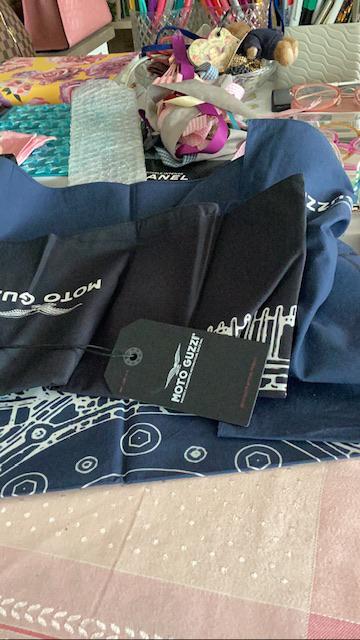 Moto guzzi sjaal, Motoren, Verzenden, Nieuw met kaartje, Broek | textiel