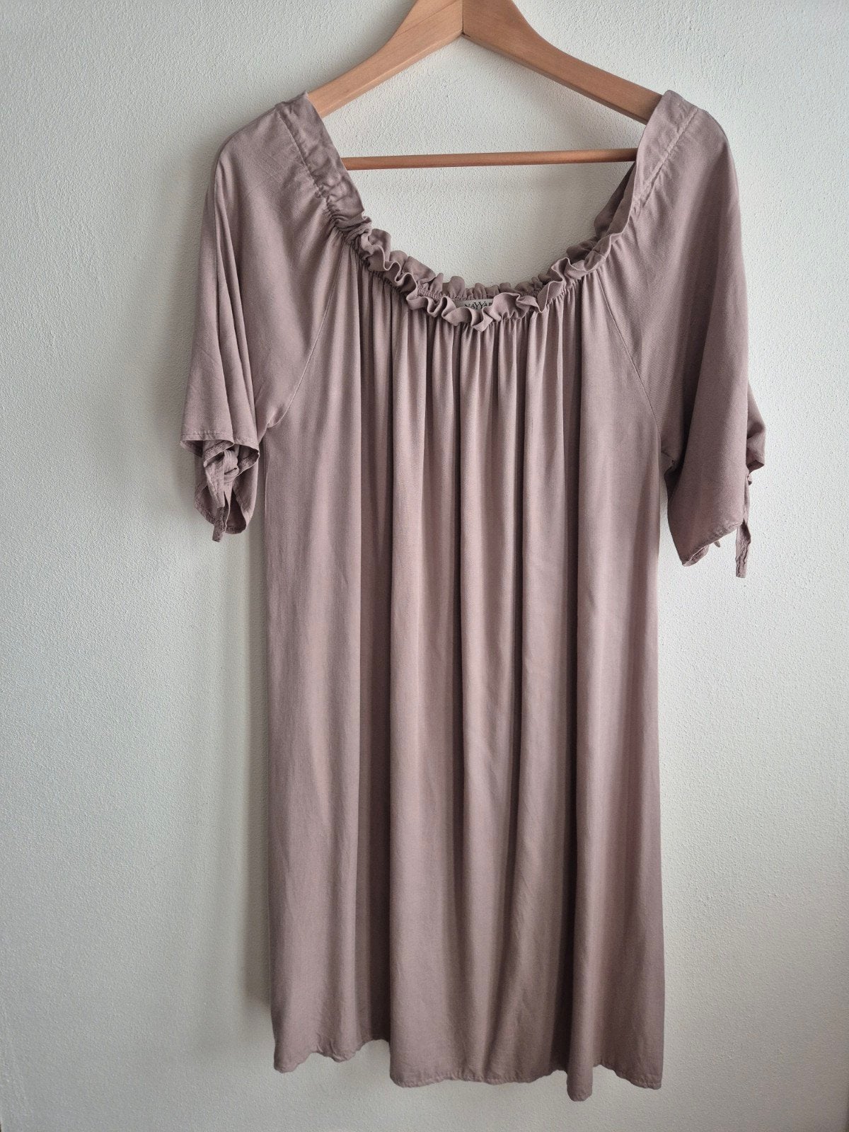 Nayyar jurk beige/bruin, maat M, zo goed als nieuw, Maat 38/40 (M), Beige, Ophalen of Verzenden, Boven de knie