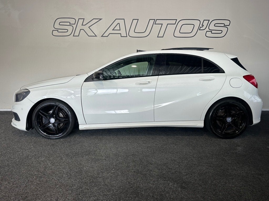 Mercedes-benz A-KLASSE 200 PRESTIGE l AMG-PACK l STOELVERW l, Auto's, Voorwielaandrijving, Gebruikt, Euro 6, 4 cilinders