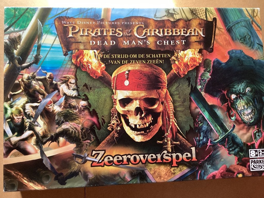 Spel pirates of the Caribbean zeeroverspel van Parker, Ophalen, Zo goed als nieuw