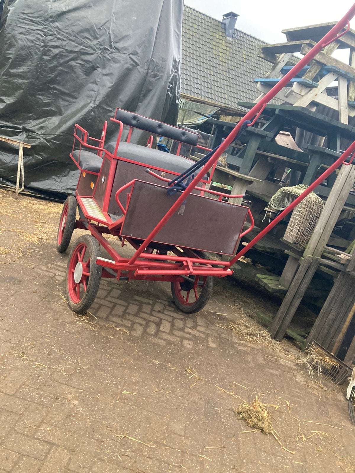 Paarden en shetlanderstallen te huur menwagen te koop, Weidegang, 4 paarden of pony's of meer