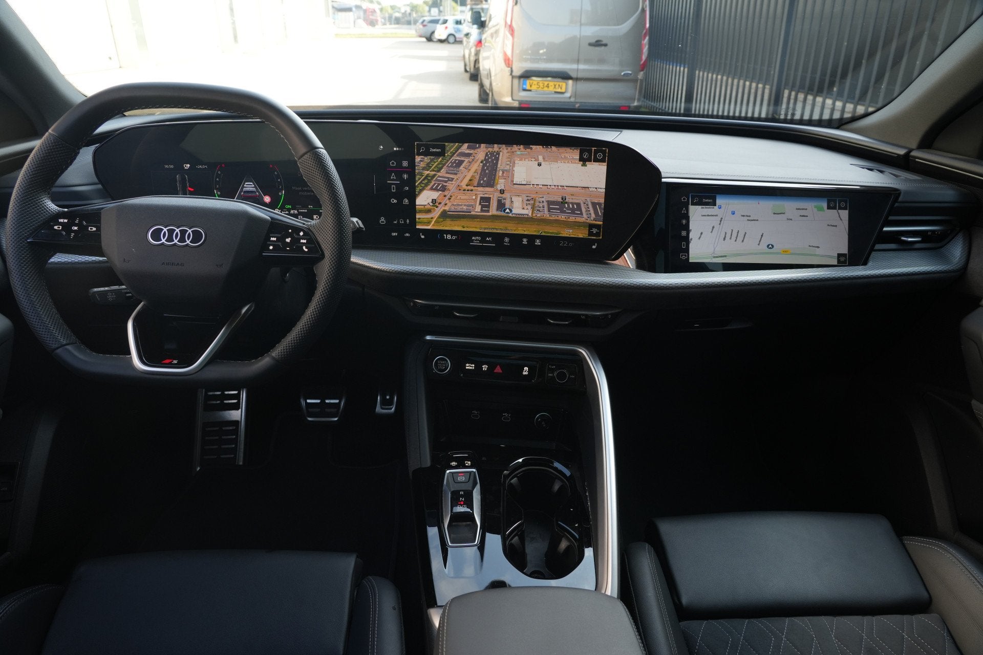 Audi Q5 Sportback 2.0 TFSI e-hybrid quattro S edition Sportb, Auto's, Audi, Automaat, Gebruikt, Zwart, 4 cilinders