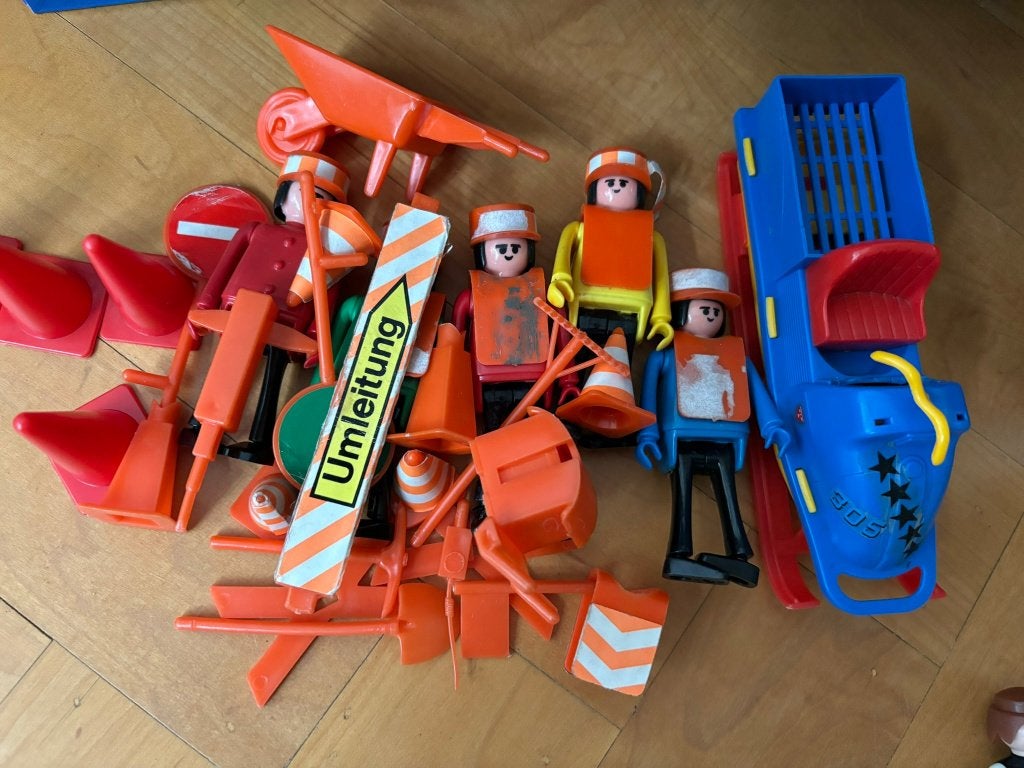 Vintage playmobil set bouwvakkers en sneeuwscooter set!, Ophalen of Verzenden, Gebruikt, Losse onderdelen, Overige typen