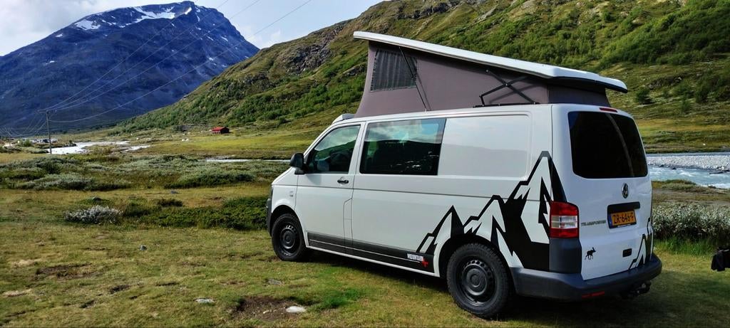 Volkswagen T5 Camper 2012 - Klaar voor avontuur!, Caravans en Kamperen, Campers, Particulier, tot en met 4, Buscamper of Camperbus