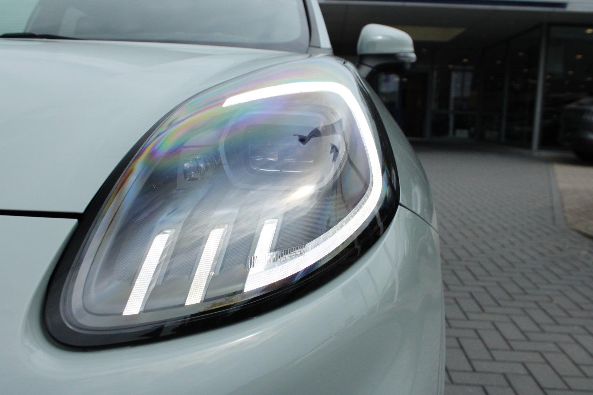 Ford Puma 1.0 EcoBoost Hybrid ST-Line X 125pk | Driver Assis, Auto's, 125 pk, Puma, Euro 6, Leder en Stof