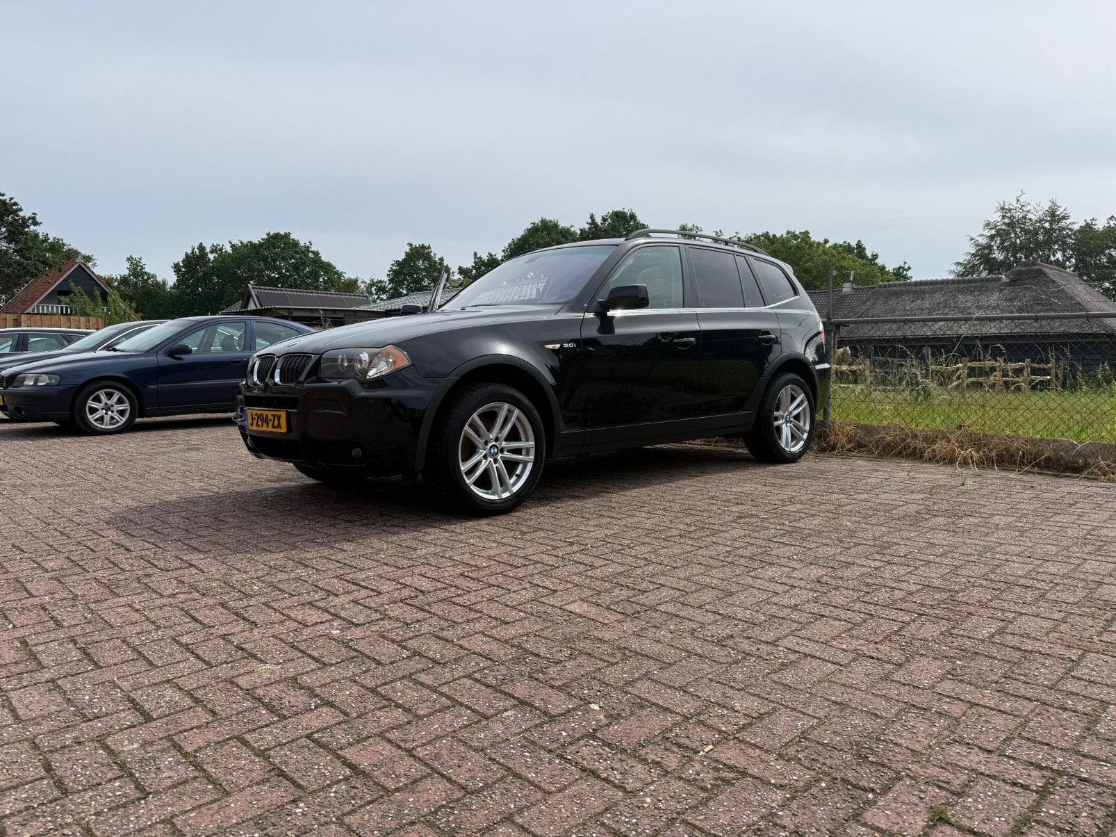 BMW 2006 Zwart, youngtimer!!, Automaat, 1800 kg, Navigatiesysteem, Zwart
