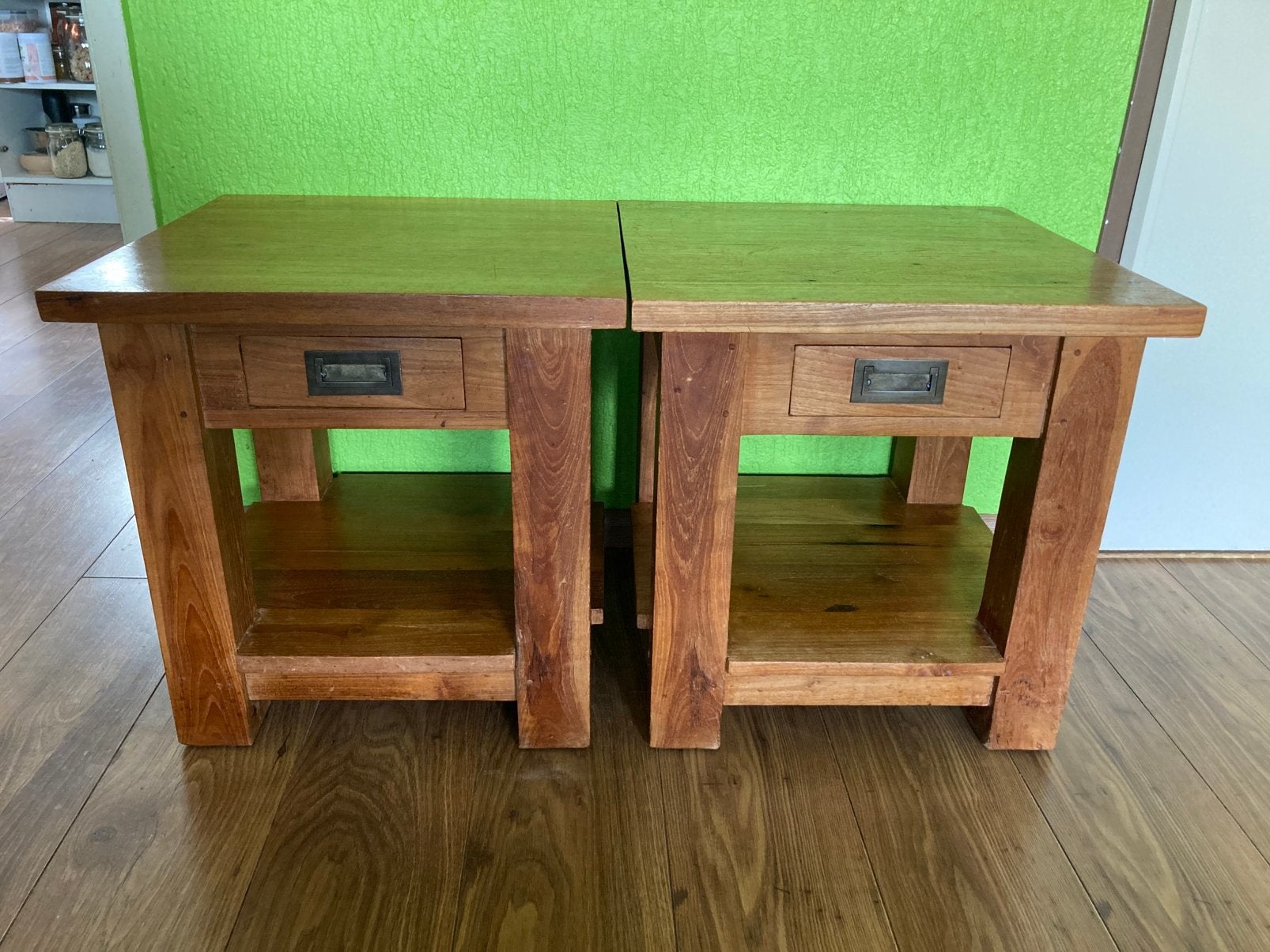 Twee bijzettafels teak, Minder dan 55 cm, Gebruikt, Vierkant, Hout