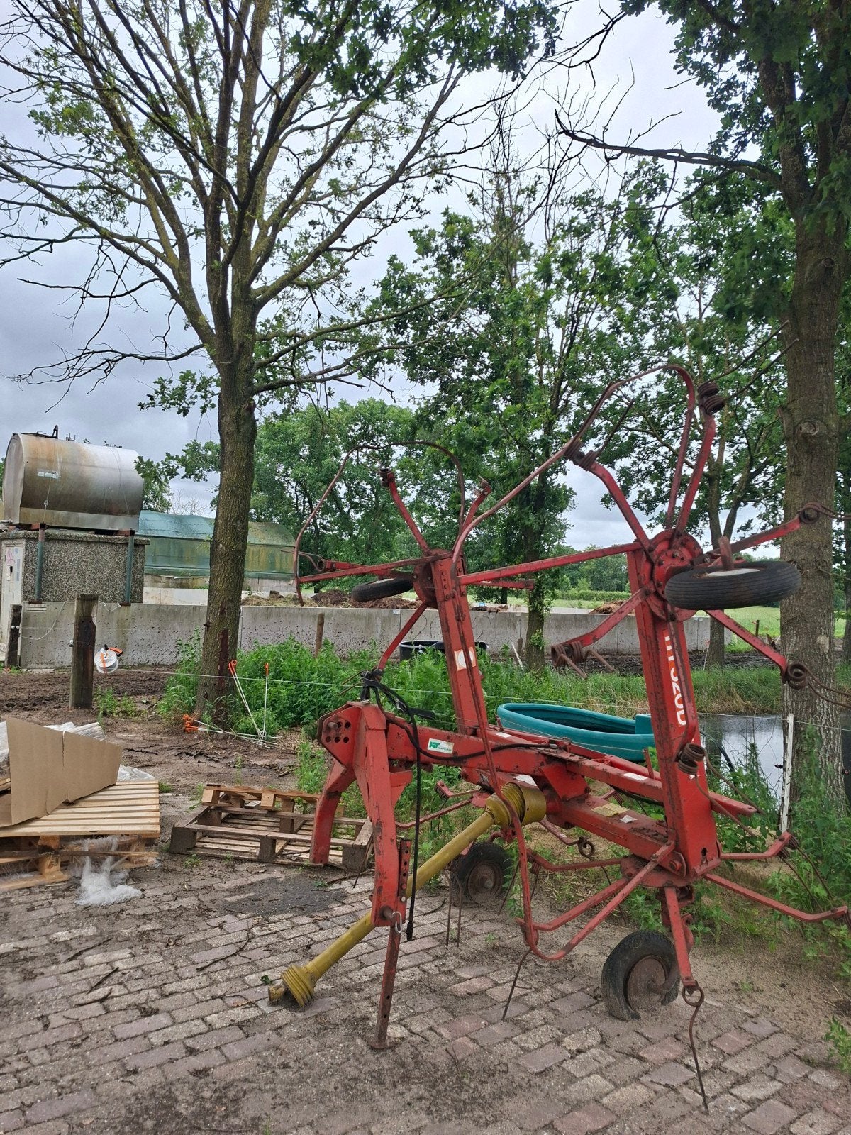 Fella TH 520 DHY Hooischudder/Hark, Zakelijke goederen, Agrarisch | Werktuigen, Ophalen of Verzenden, Akkerbouw, Weidebouw