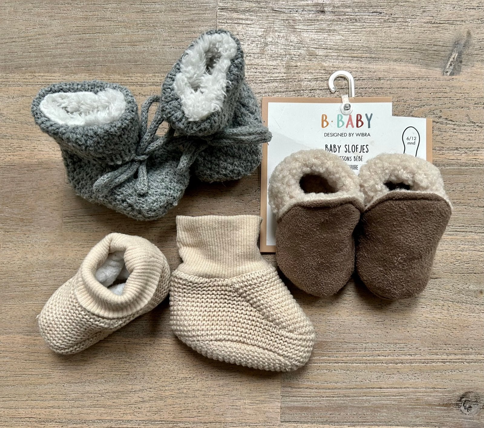 Babyslofjes 0-6 Mnd (2x) en 6-12 Mnd (1x), Kinderen en Baby's, Babykleding | Schoentjes en Sokjes, Verzenden, Zo goed als nieuw