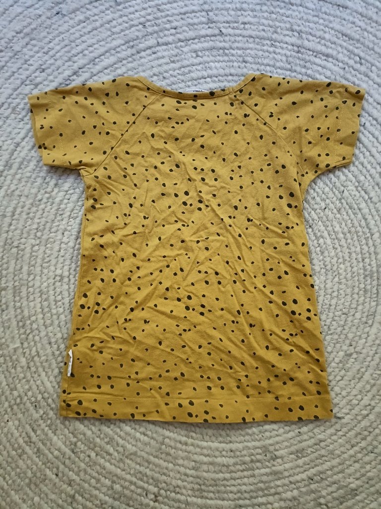 Maed for mini t-shirt jurkje mosterd geel met stippen 80, Meisje, Maed for Mini, Ophalen of Verzenden, Zo goed als nieuw