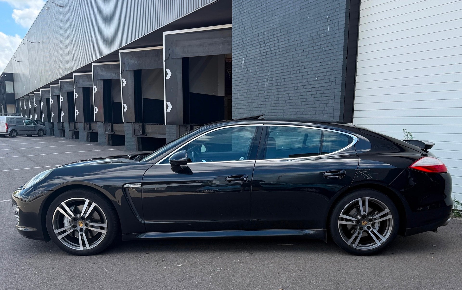 Porsche Panamera 4.8 4S PANORAMADAK/LEDER/NAVI/MEMORY/LMV/PD, Automaat, Euro 5, Gebruikt, 4 stoelen