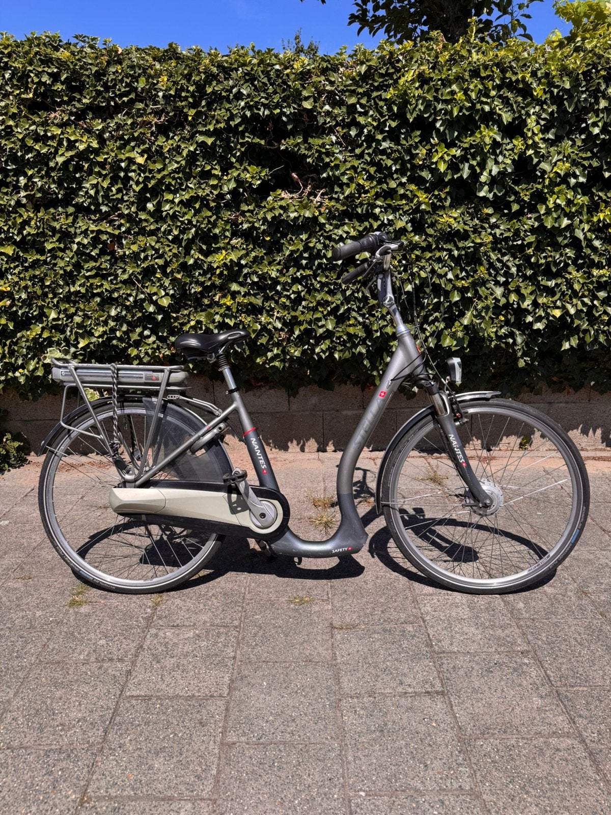 Elektrische Fiets ~ Stella Nantes (Extra Lage instap)Factuur, Gebruikt, Minder dan 47 cm, 50 km per accu of meer, Ophalen