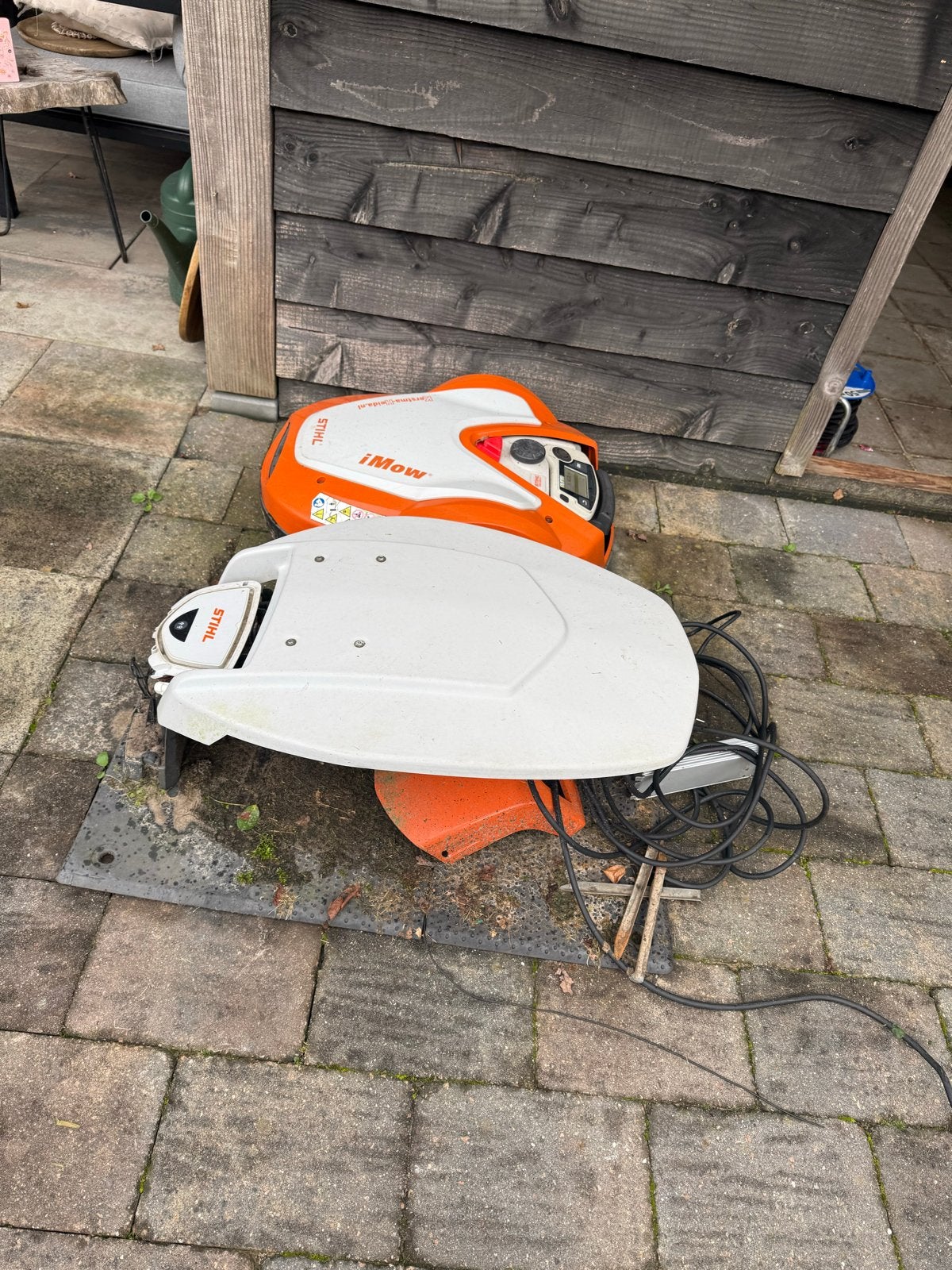 Stihl iMow RMI 632 C Robotmaaier - Accu defect, Cirkelmaaier, Gebruikt, Accu-grasmaaier, Mulchfunctie