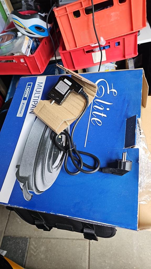 Elite Multipan 1400W Ø420mm - nieuwe, Ophalen, Zo goed als nieuw