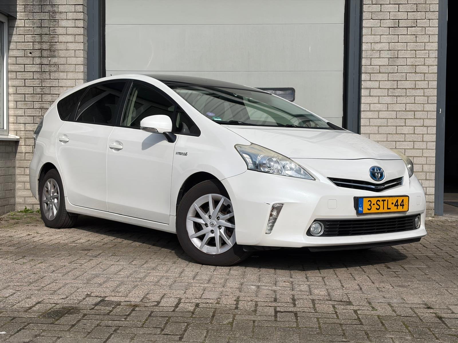 Toyota Prius Wagon 1.8 Aspiration Automaat|Ecc|Camera, Auto's, Euro 5, Gebruikt, Zwart, 4 cilinders