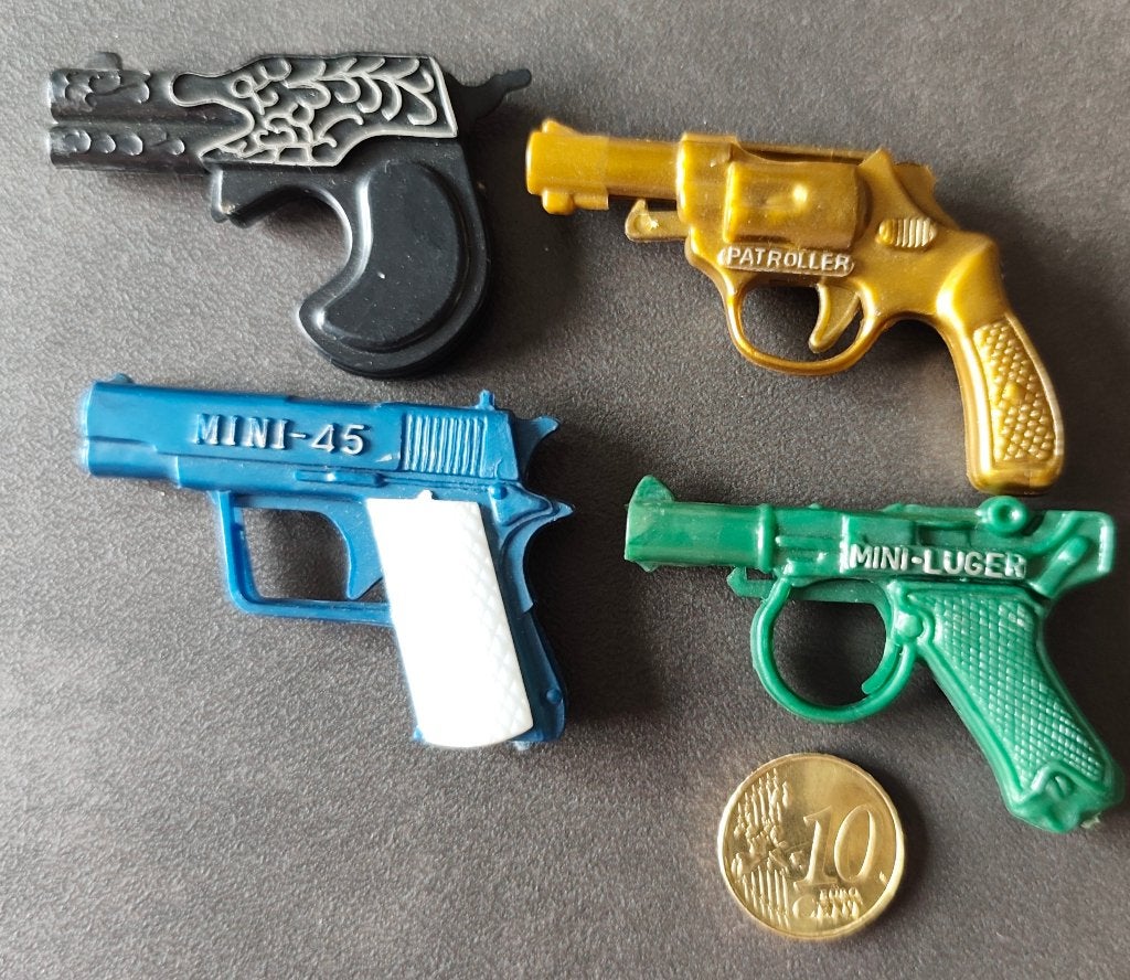 Vintage speelgoed pistooltjes met veer jaren 1970, Verzamelen, Ophalen, Gebruikt