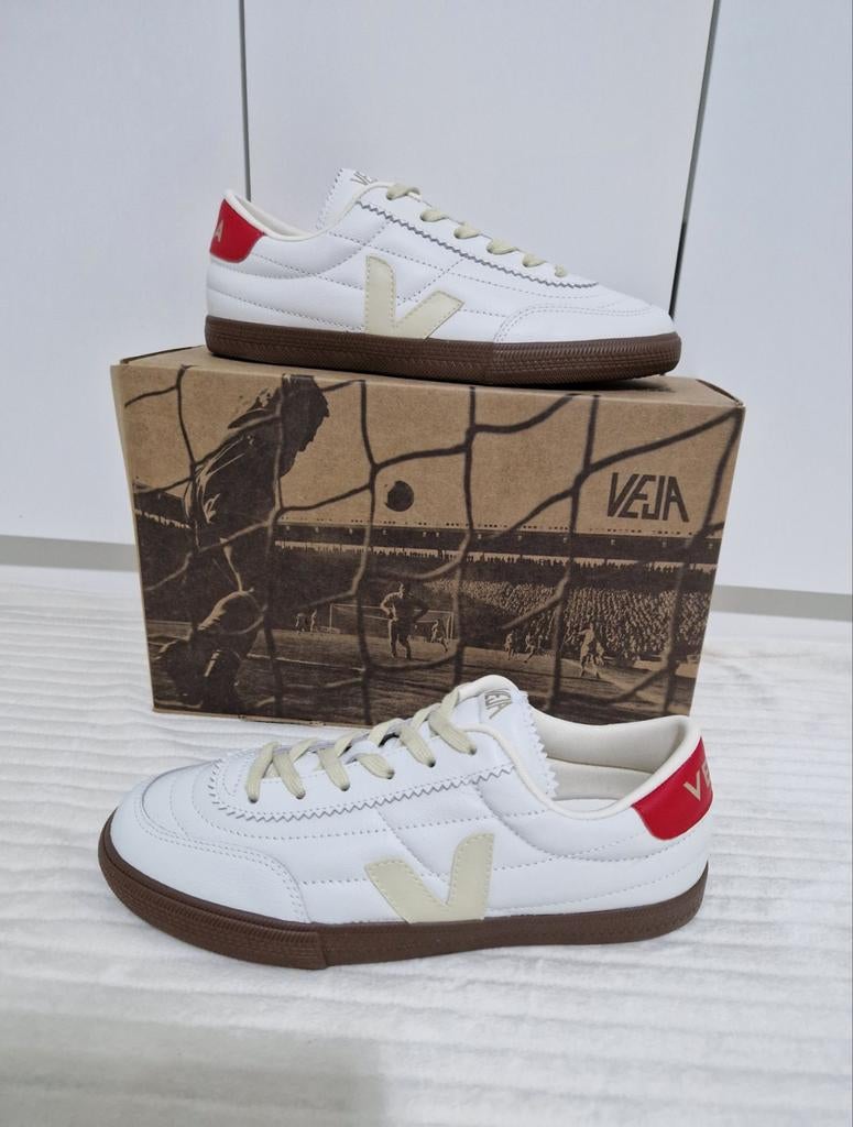 Nieuw - Veja Panenka maat 37 Sneakers, Kleding | Dames, Schoenen, Wit, Nieuw, Veja, Ophalen of Verzenden