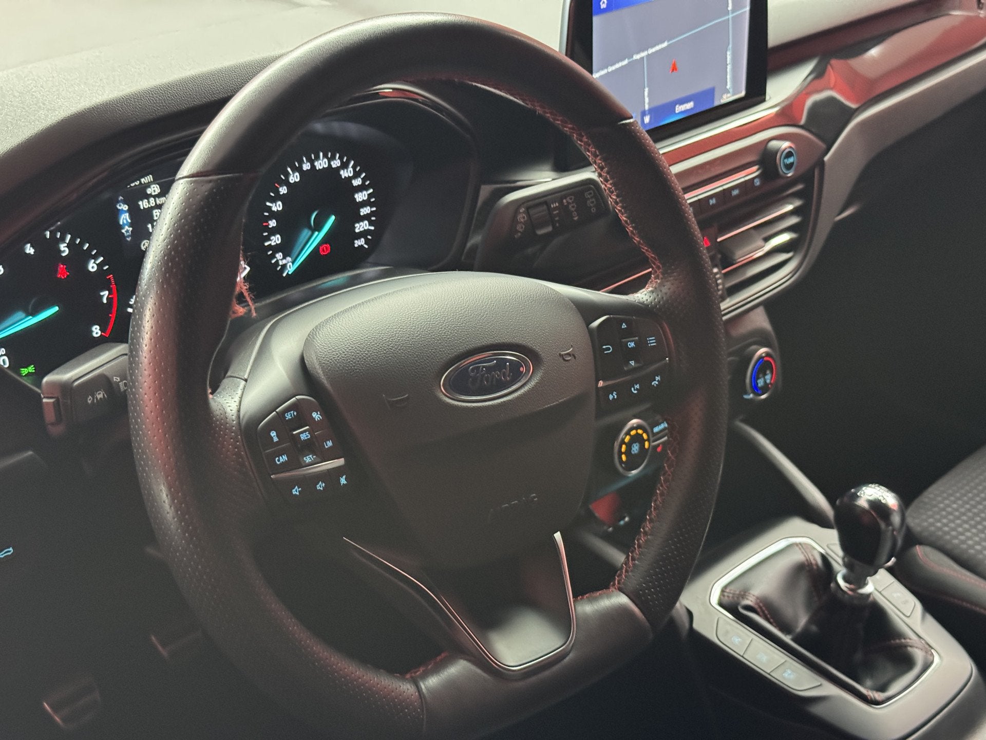 Ford FOCUS Wagon 1.5 EcoBoost ST-Line | Navigatie | Winter P, Auto's, Stof, Handgeschakeld, 3 cilinders, 1308 kg