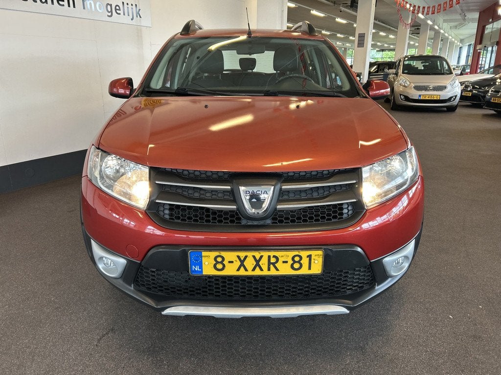 Dacia Sandero 0.9 TCe Stepway Lauréate Hoge instap | Ledere, Voorwielaandrijving, Gebruikt, Met garantie (alle), Bedrijf