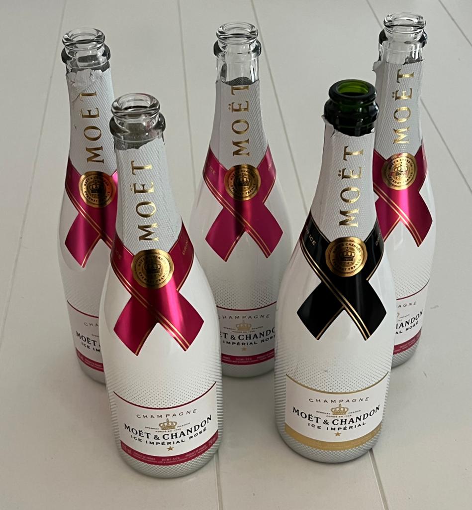 Moët & Chandon Ice champagne, lege flessen, decoratie, Gebruikt, Overige stijlen, Ophalen of Verzenden, Wit