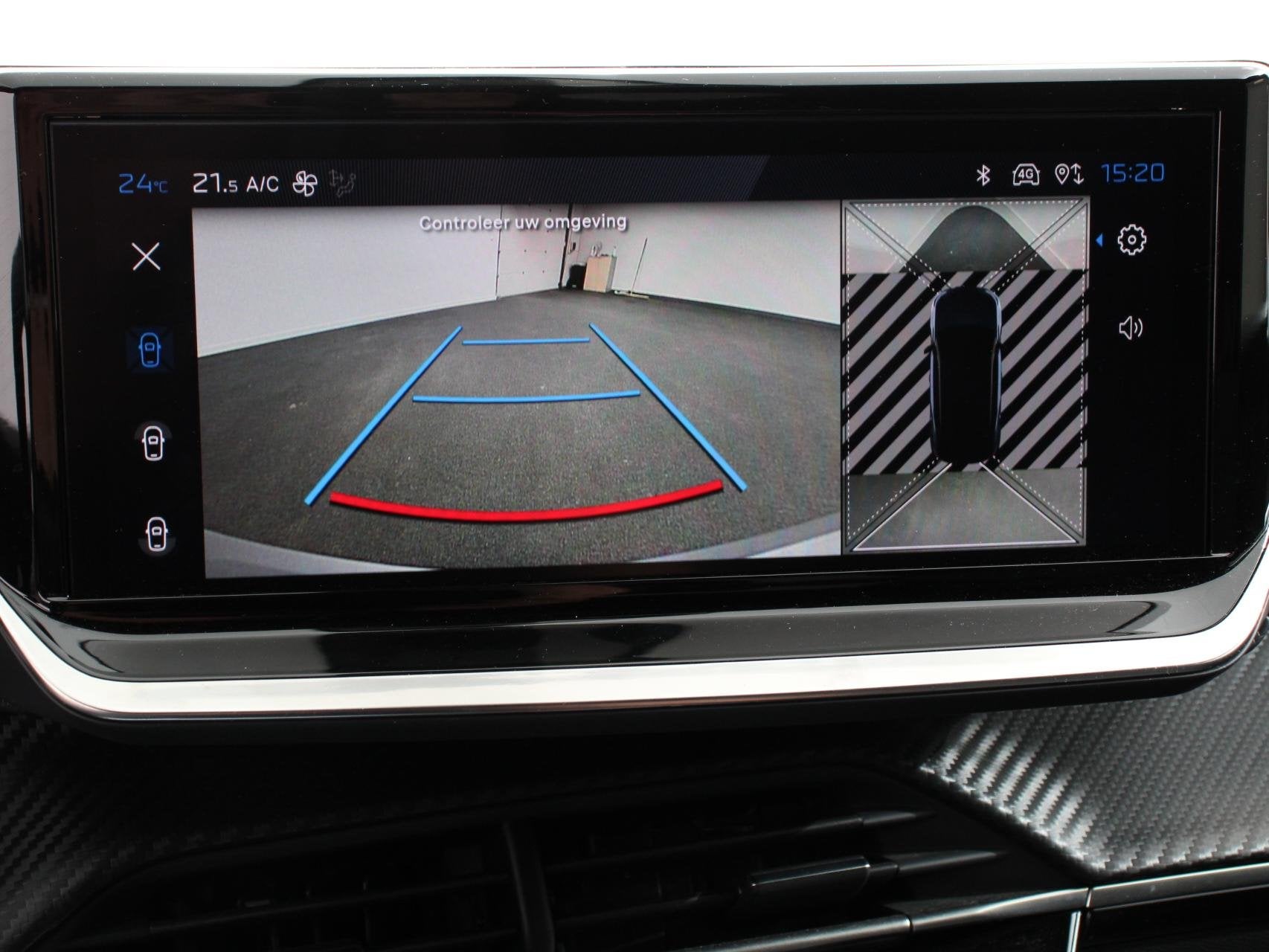 Peugeot e-2008 EV Allure 50 kWh Navigatie Apple Carplay/Andr, Auto's, 136 pk, Gebruikt, Leder en Stof, 1523 kg