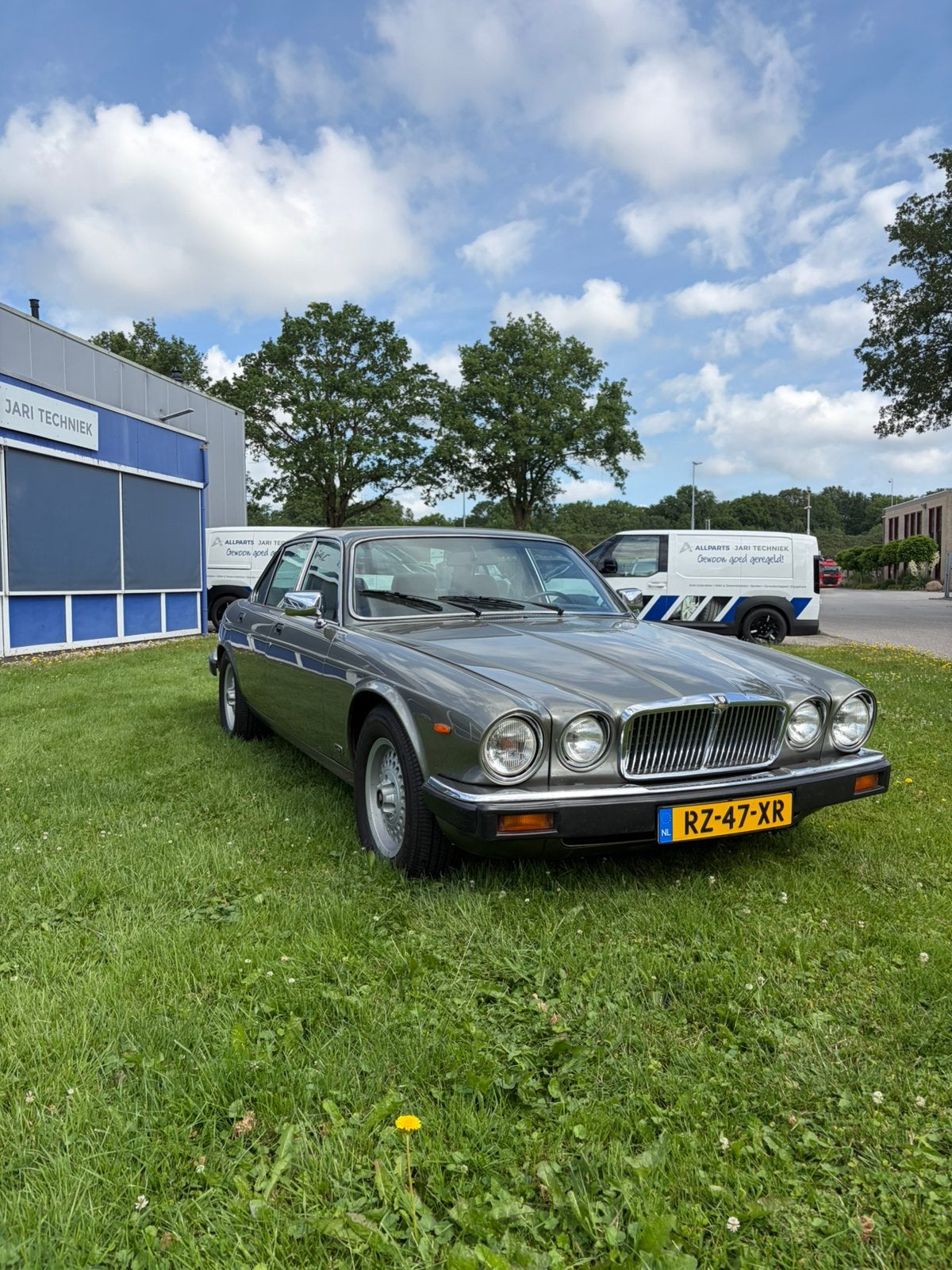 Jaguar XJ12 Sovereign 5.3 HE – 1987 – Belastingvrij- V12 -, Auto's, Jaguar, Bedrijf, Sovereign, Airbags, Airconditioning, Automatische klimaatregeling