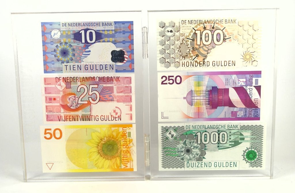bankbiljetten | NEDERLAND GULDEN SET IN PLEXIGLAS 1435., Ophalen of Verzenden, Overige landen, Setje