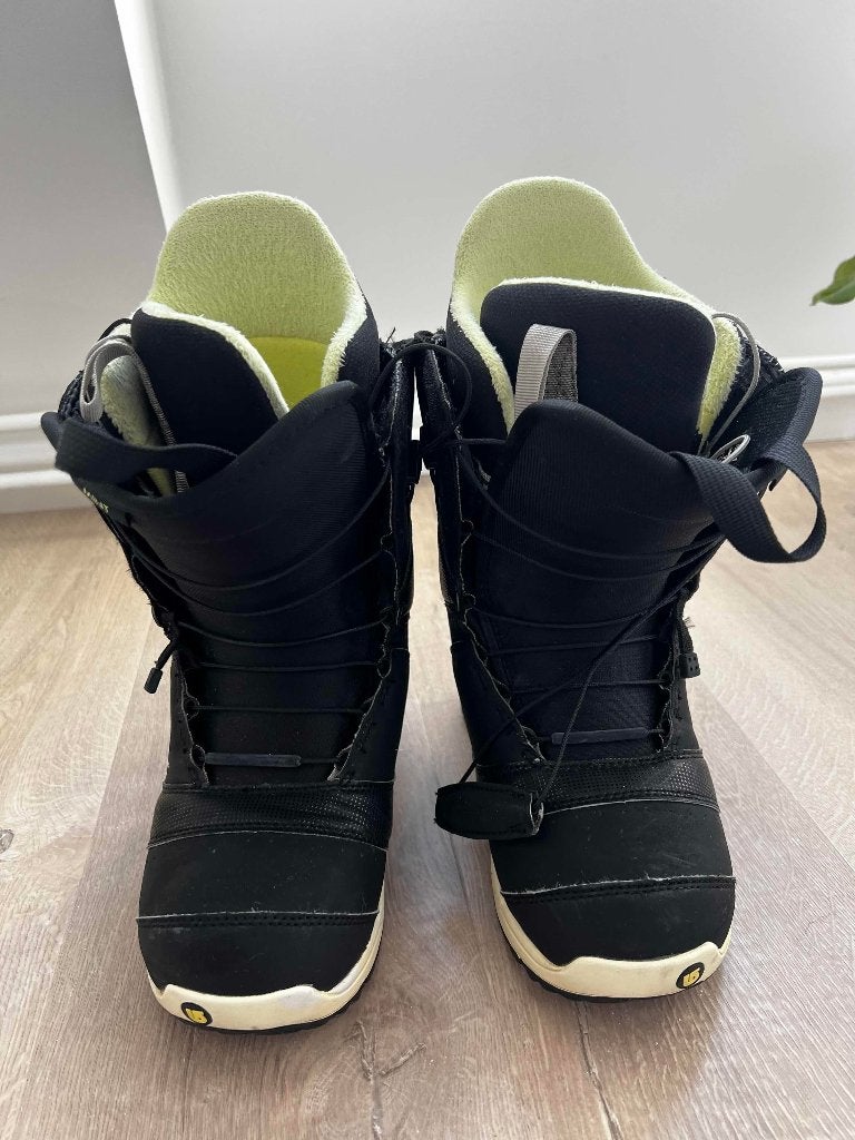 Burton Mint snowboardschoenen dames – maat 38 / US 7, Ophalen of Verzenden, Gebruikt, Schoenen