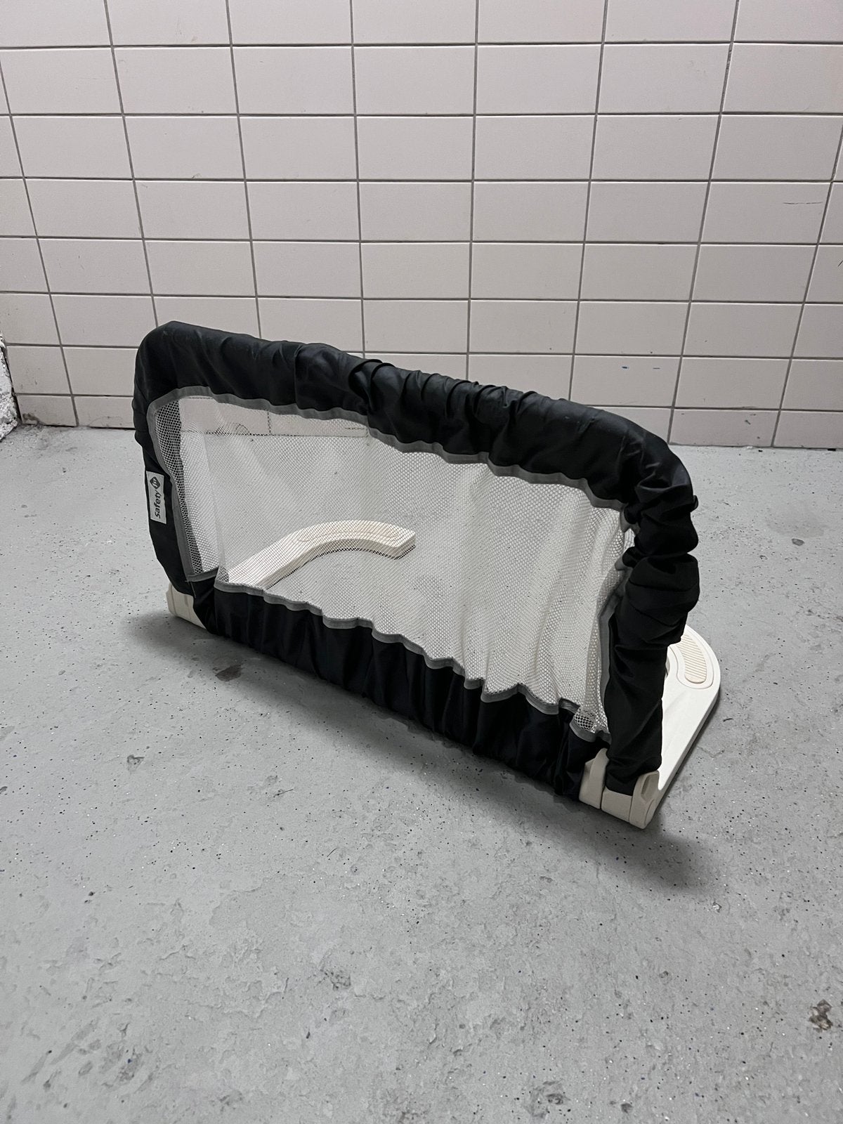 Safety 1st bedhekje, Kinderen en Baby's, Ophalen, Zo goed als nieuw
