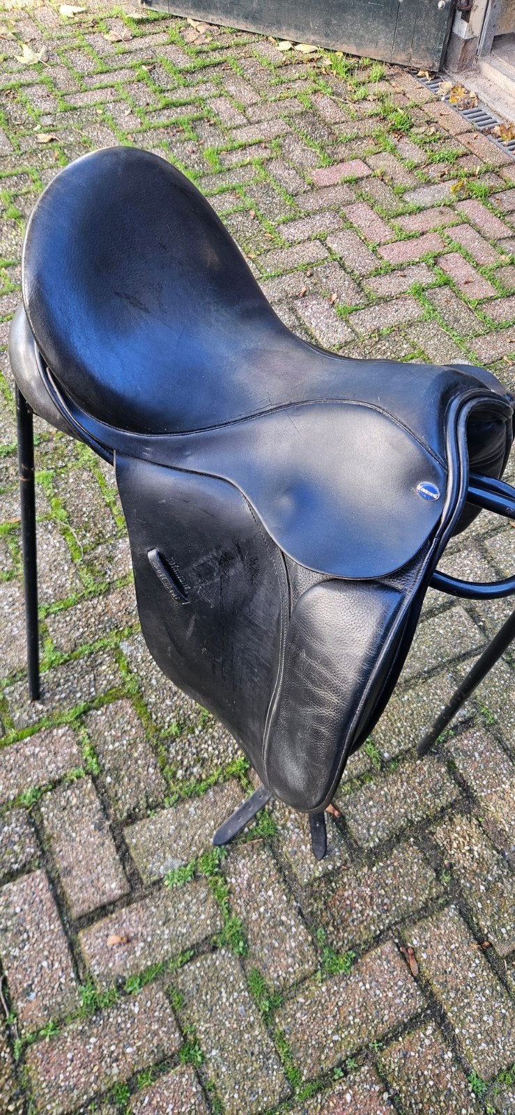 Dressuurzadel Euroriding Diamant 17,5, Dieren en Toebehoren, L (17.5 inch), Gebruikt, Dressuur, Wijd