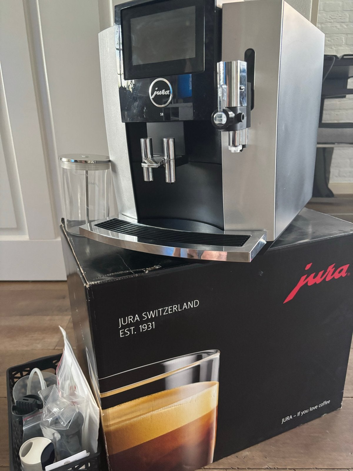 Jura S8 koffiemachine, Witgoed en Apparatuur, Afneembaar waterreservoir, Gebruikt, 10 kopjes of meer, Koffiemachine