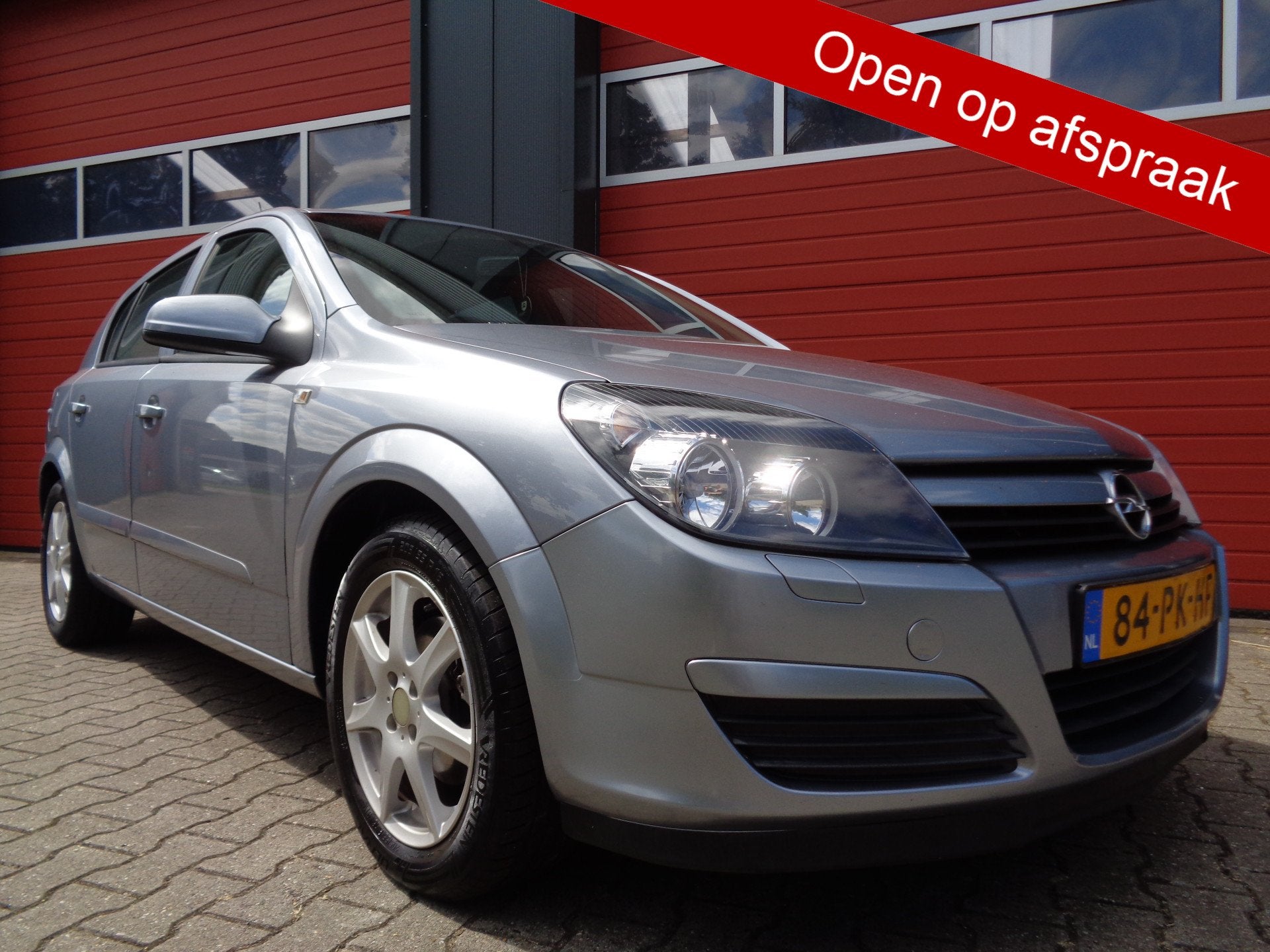 Opel Astra 1.6 Enjoy,Airco,Cruise Nette auto! (bj 2004), Voorwielaandrijving, 15 km/l, Gebruikt, 4 cilinders
