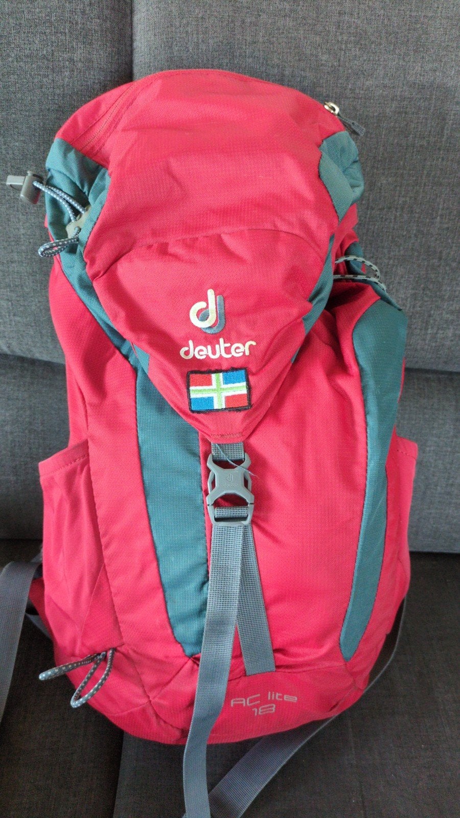 Deuter AC Lite 18 Rugzak - Lichtgewicht en Comfortabel, Ophalen of Verzenden