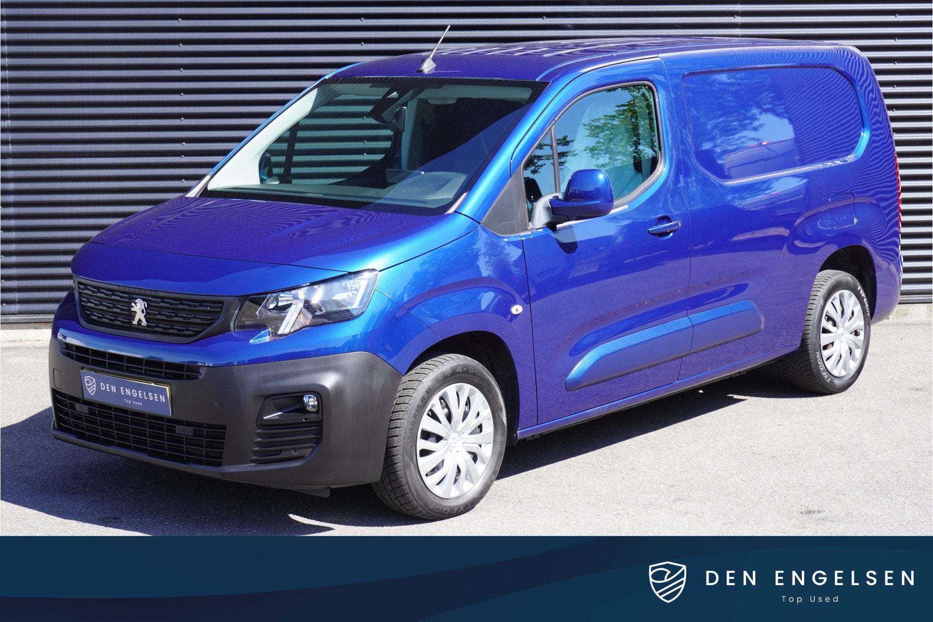 Peugeot Partner L2 Maxi Long Asphalt Trekhaak Apple Carplay, Auto's, Voorwielaandrijving, Gebruikt, Euro 6, Blauw