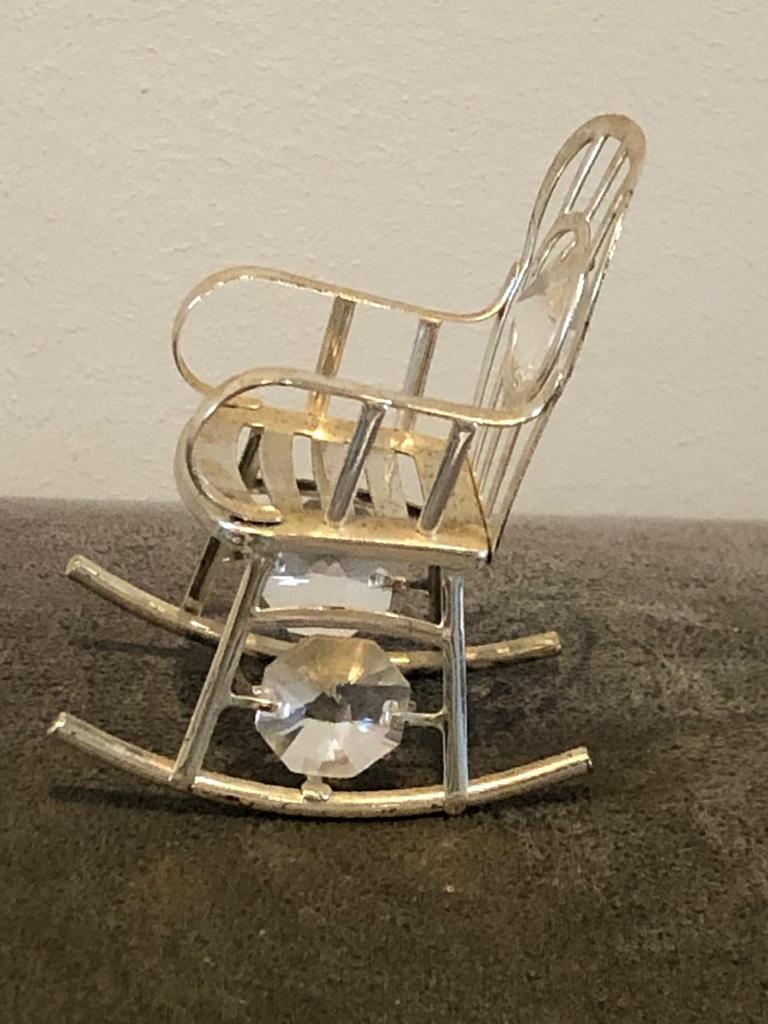 Swarovski schommelstoeltje, Ophalen, Zo goed als nieuw, Figuurtje