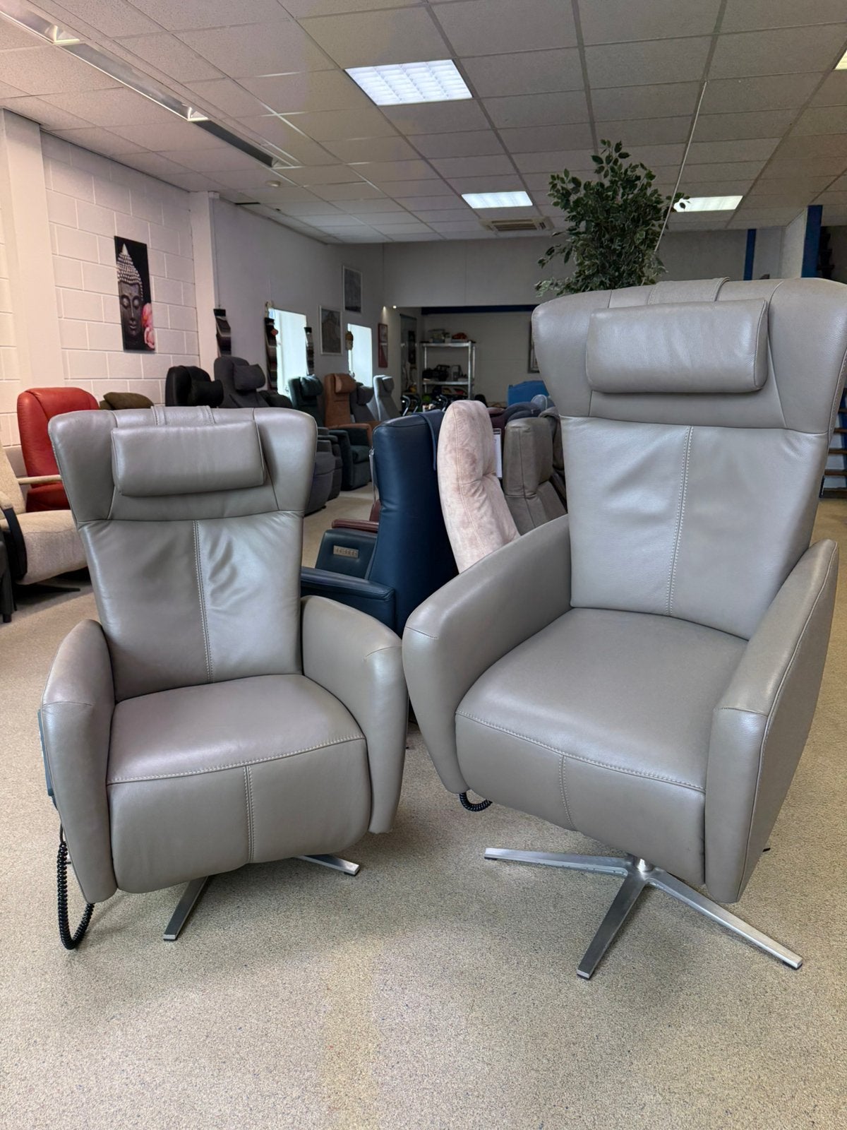 Gebruikt & nieuw sta op relax stoel/fauteuil gratis bezorgd, Huis en Inrichting, Fauteuils, Ophalen of Verzenden, Zo goed als nieuw