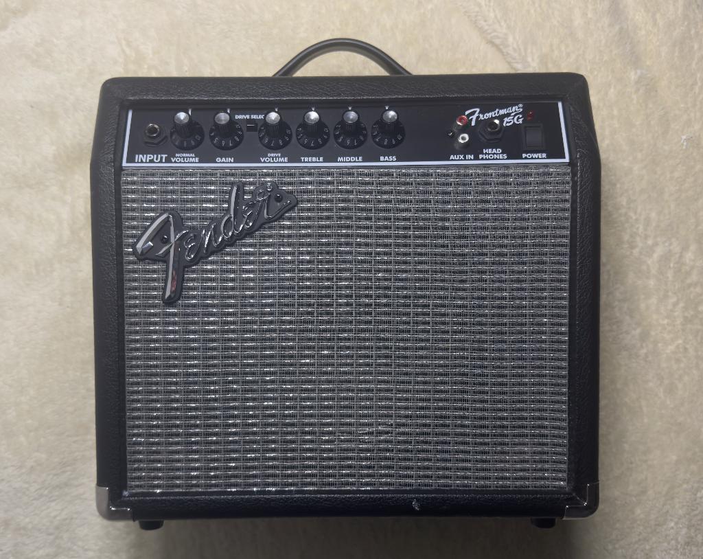 Fender Frontman 15G gitaarversterker — zo goed als nieuw, Muziek en Instrumenten, Ophalen, Zo goed als nieuw, Gitaar, Minder dan 50 watt