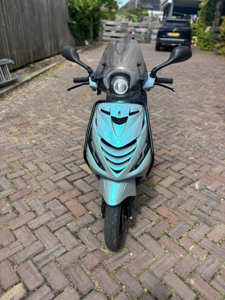 Piaggio zip, Ophalen, Zip, Zo goed als nieuw, Benzine