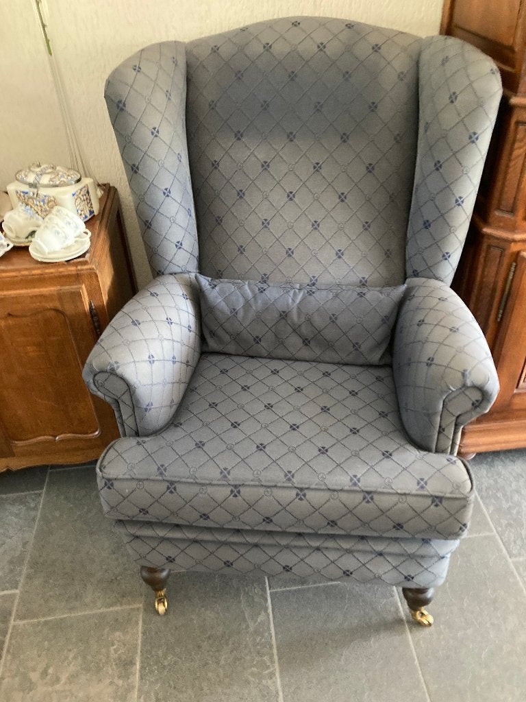 Engelse oorstoel, Ophalen, Gebruikt, 75 tot 100 cm, Stof