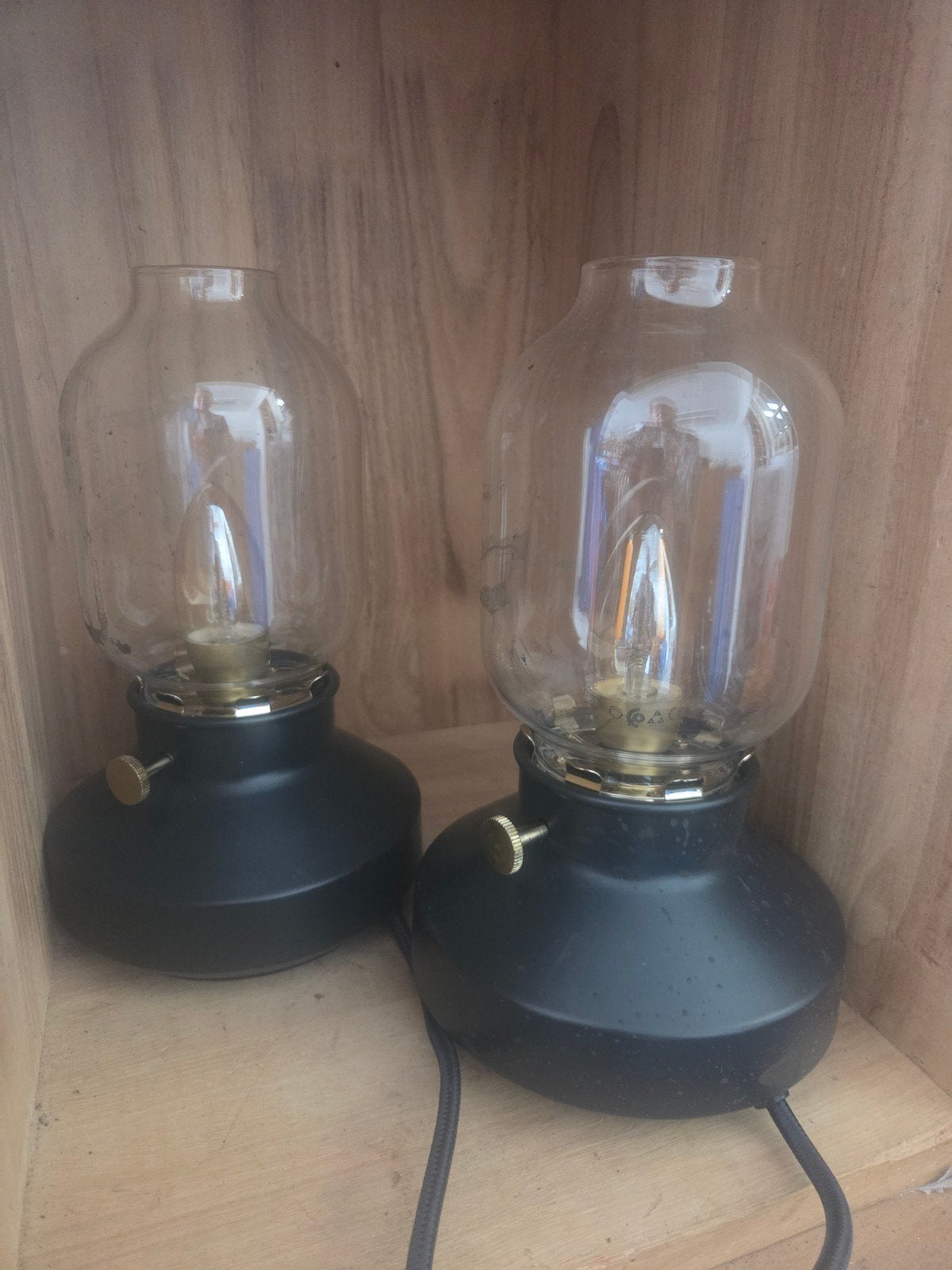 IKEA Tarnaby Tafellampen - Set van 2, E14 (klein), Ophalen of Verzenden, Zwart, Glas