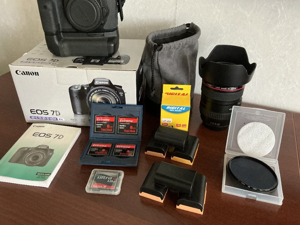 Canon EOS 7D met toebehoren en vele extra's (11.232 clicks), Spiegelreflex, Canon, Geheugenkaart, Ophalen of Verzenden