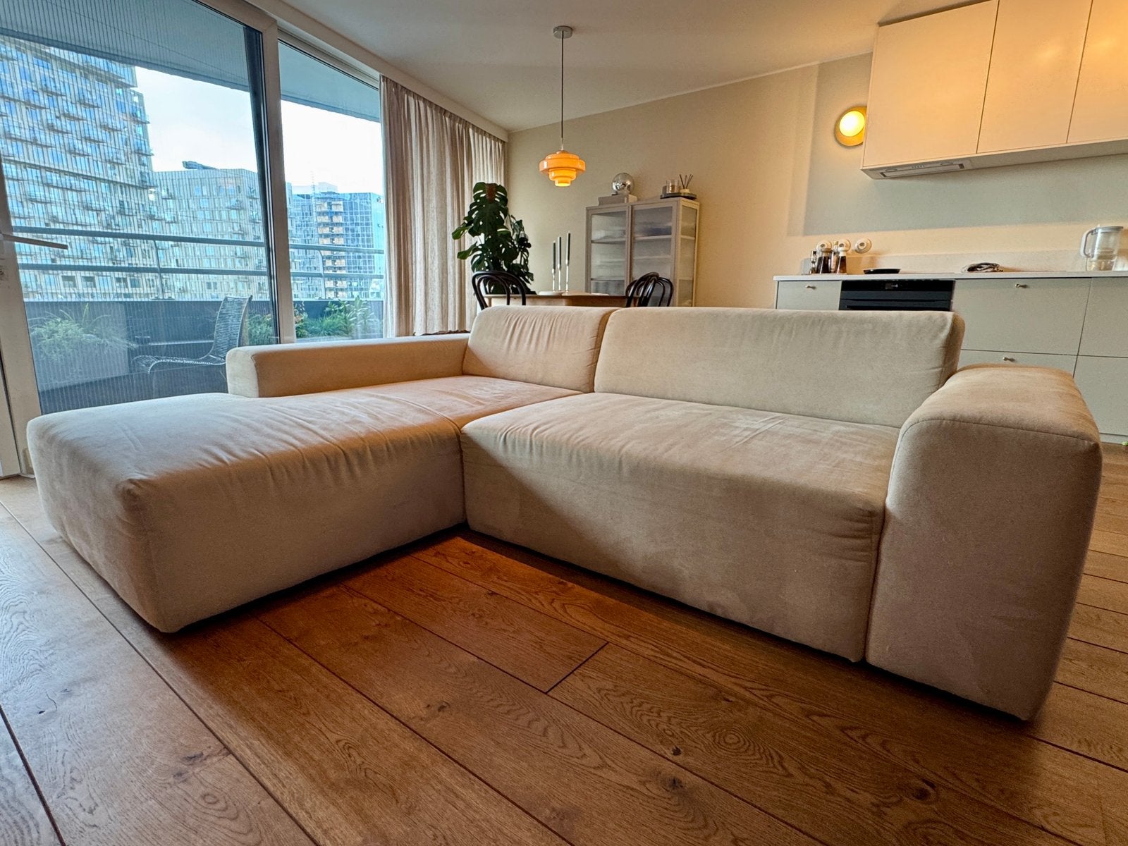 Beige Sofa hoekbank L shaped, Huis en Inrichting, Ophalen, Hoekbank, Zo goed als nieuw, Stof