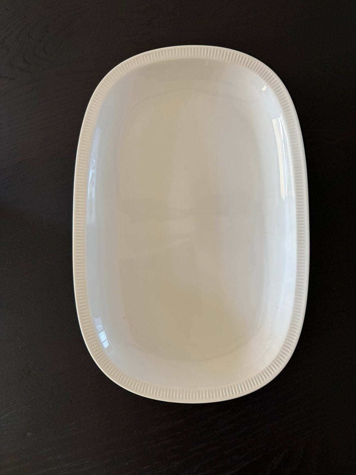 Ovale schaal 32cm Arzberg ribbel cannelee wit, Ophalen, Zo goed als nieuw