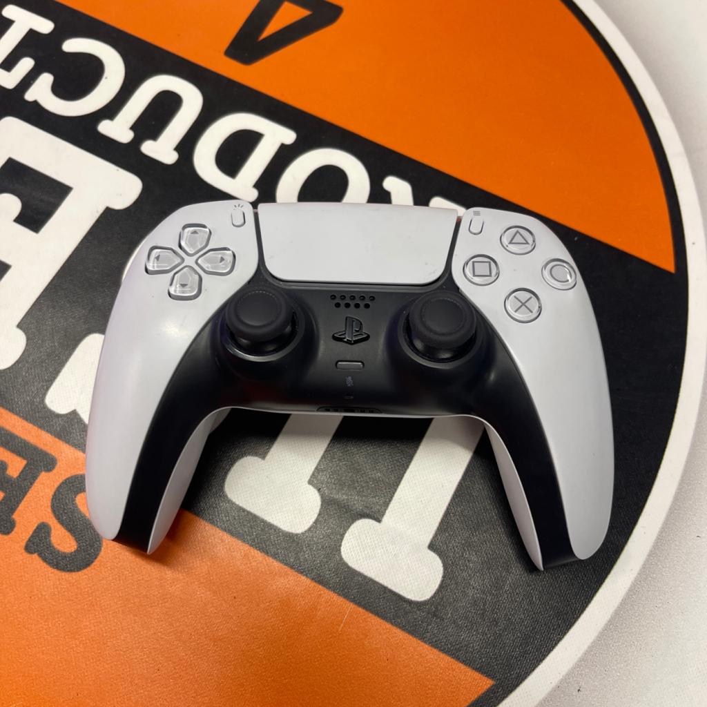 Sony Dualsense controller, Playstation, Zo goed als nieuw, Support@playstation.com, 2207 Bridgepointe Parkway
San Mateo, CA 94404
United States