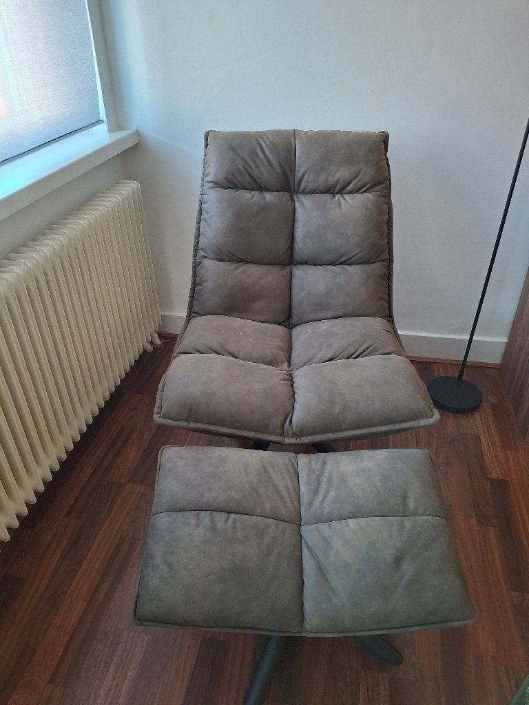 Relaxstoel met hocker, Huis en Inrichting, Ophalen, Gebruikt, Minder dan 75 cm, Metaal