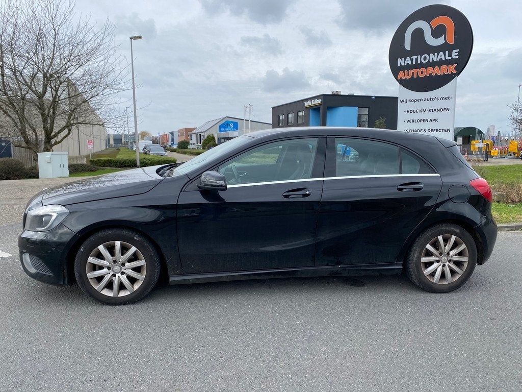 Mercedes-Benz A-klasse 2013 * 180 Edition Navigatie 4U3 * EX, Auto's, Gebruikt, 4 cilinders, Handgeschakeld, 19 km/l