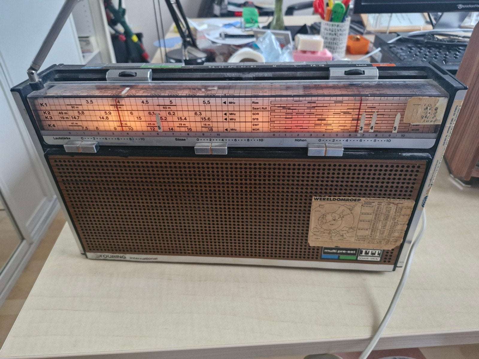 Vintage ITT Schaub-Lorenz Touring International 104A Radio, Ophalen of Verzenden, Gebruikt, Wereldontvanger