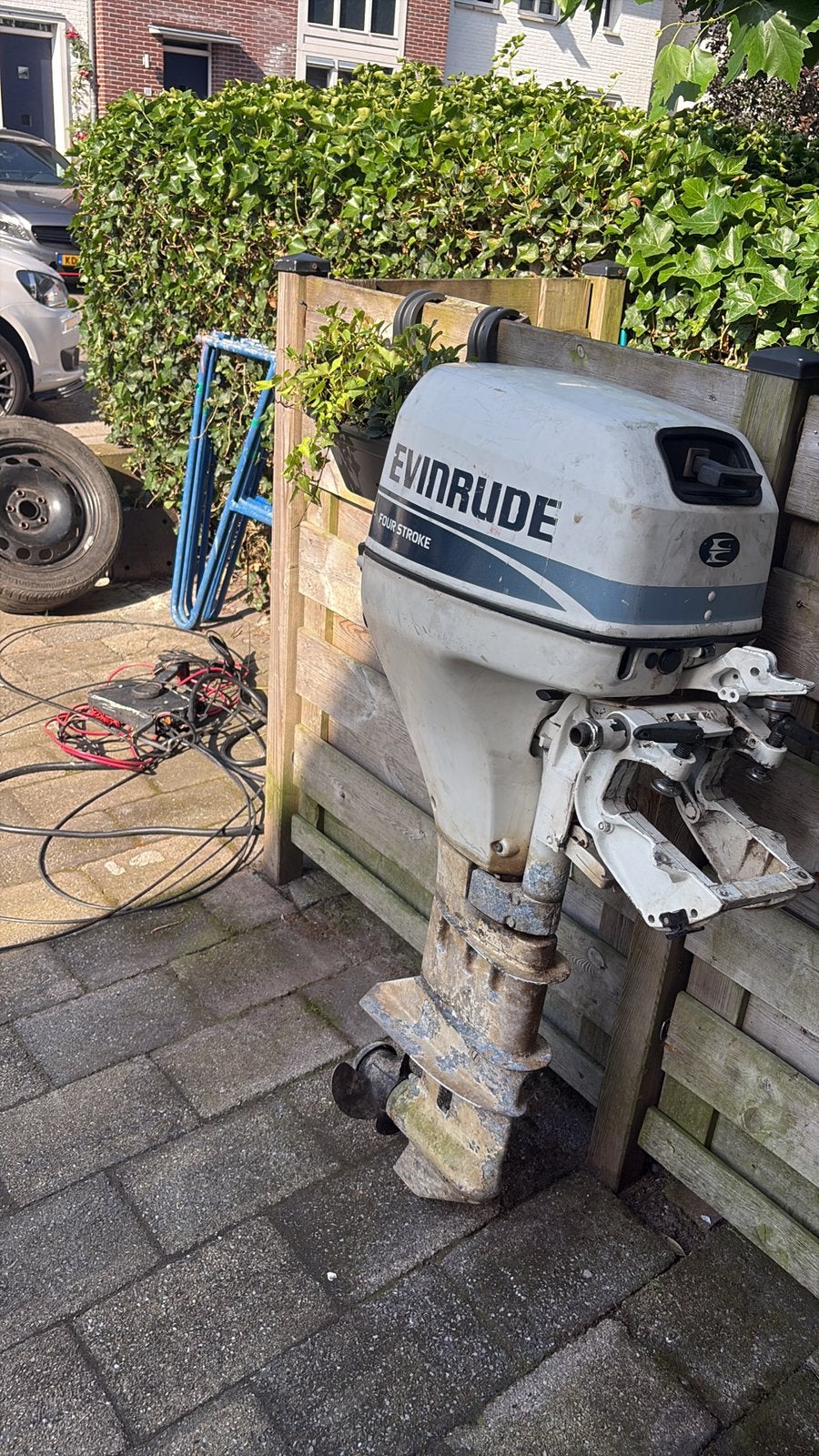 15 pk evinrude 4takt elektrisch gestart met gashendel, Ophalen, Gebruikt