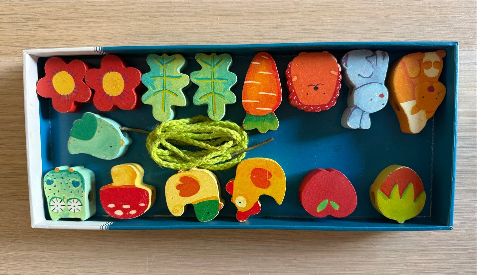 Djeco Filanature Rijgspel - Educatief Houten Speelgoed, Ophalen of Verzenden, Gebruikt, Overige typen